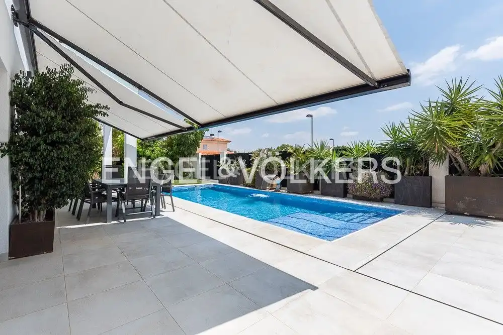 Terraza de Casa o chalet en venta en Zona Avenida Alta - Auditorio