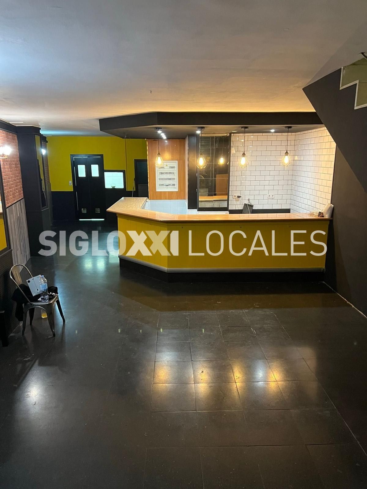Premises for sale in  Barcelona Capital