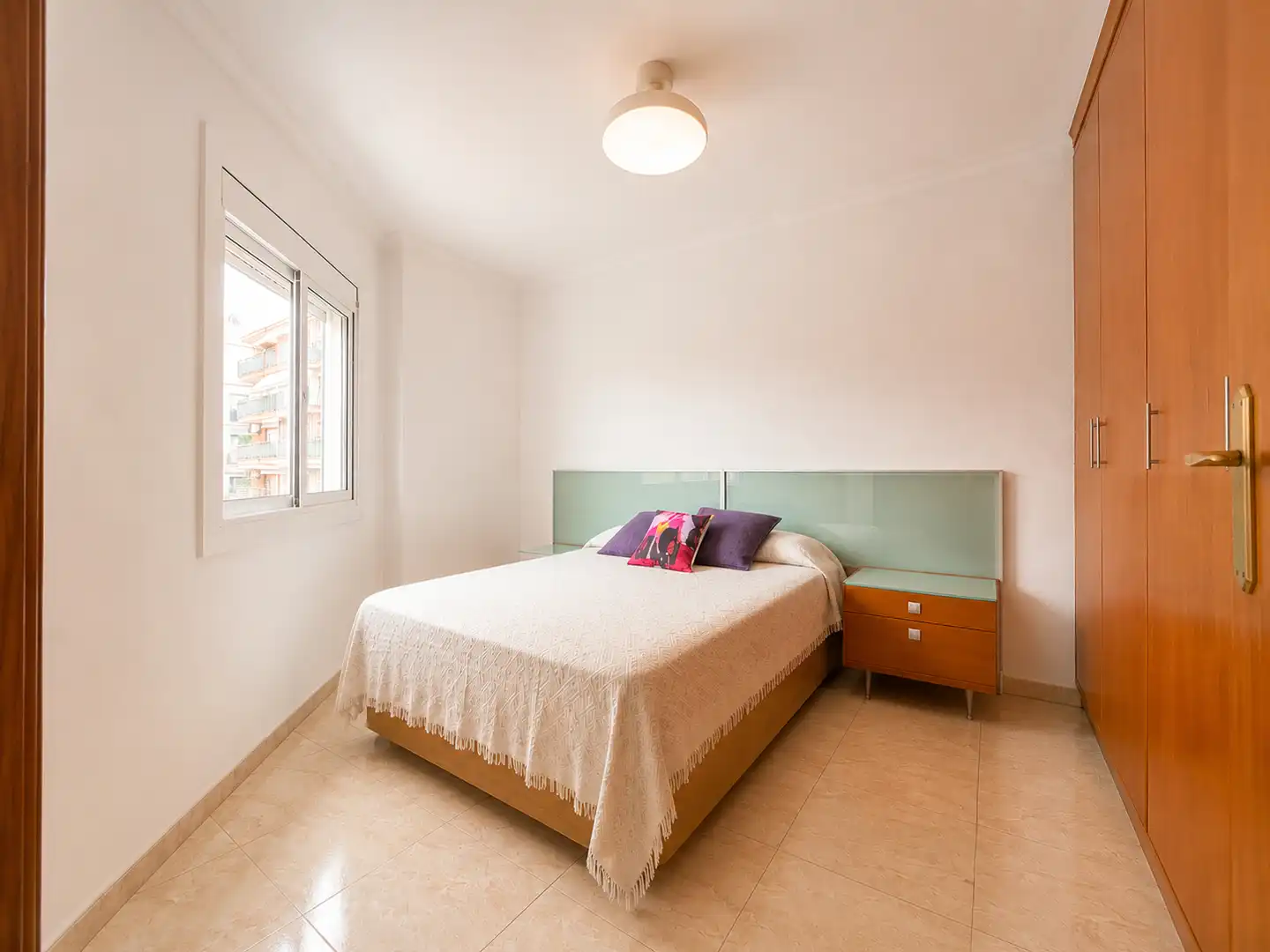 Bedroom of Flat for sale in Santa Coloma de Gramenet  with Air Conditioner, Heating and Washing machine
