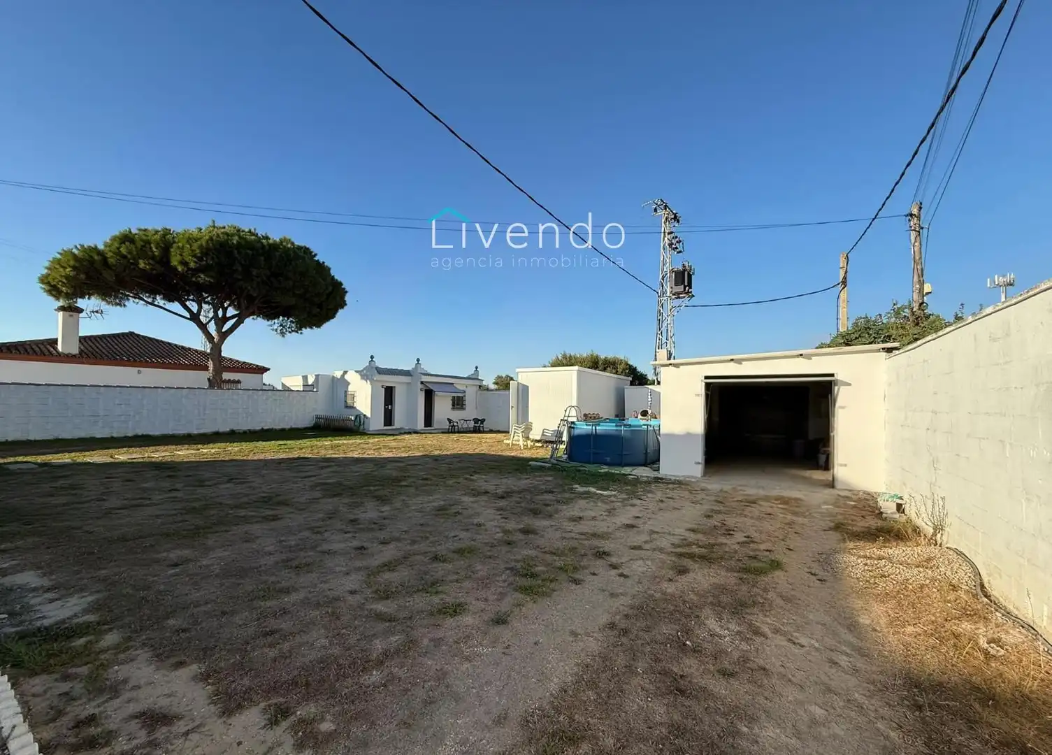 Vista exterior de Casa o chalet en venta en Chiclana de la Frontera con Aire acondicionado