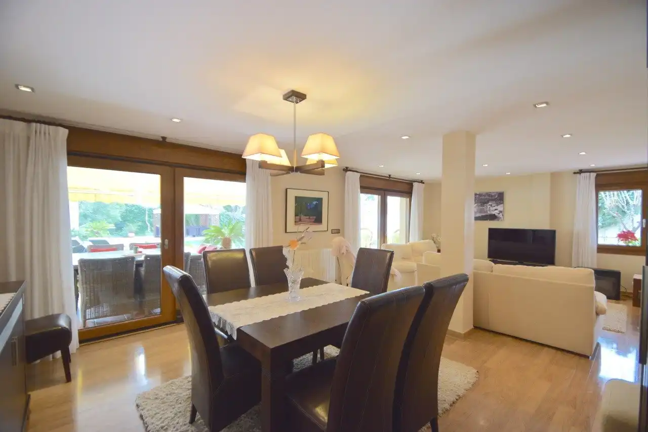 Chalet con piscina en venta en Rincón de Loix, imagen 10