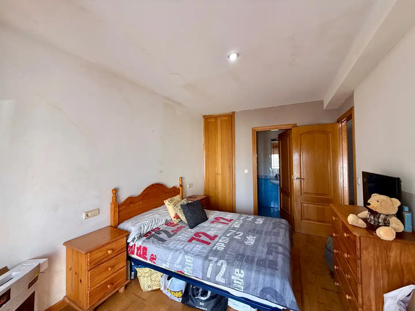 Dormitori de Apartament en venda en O Grove   amb Calefacció, Traster i Moblat