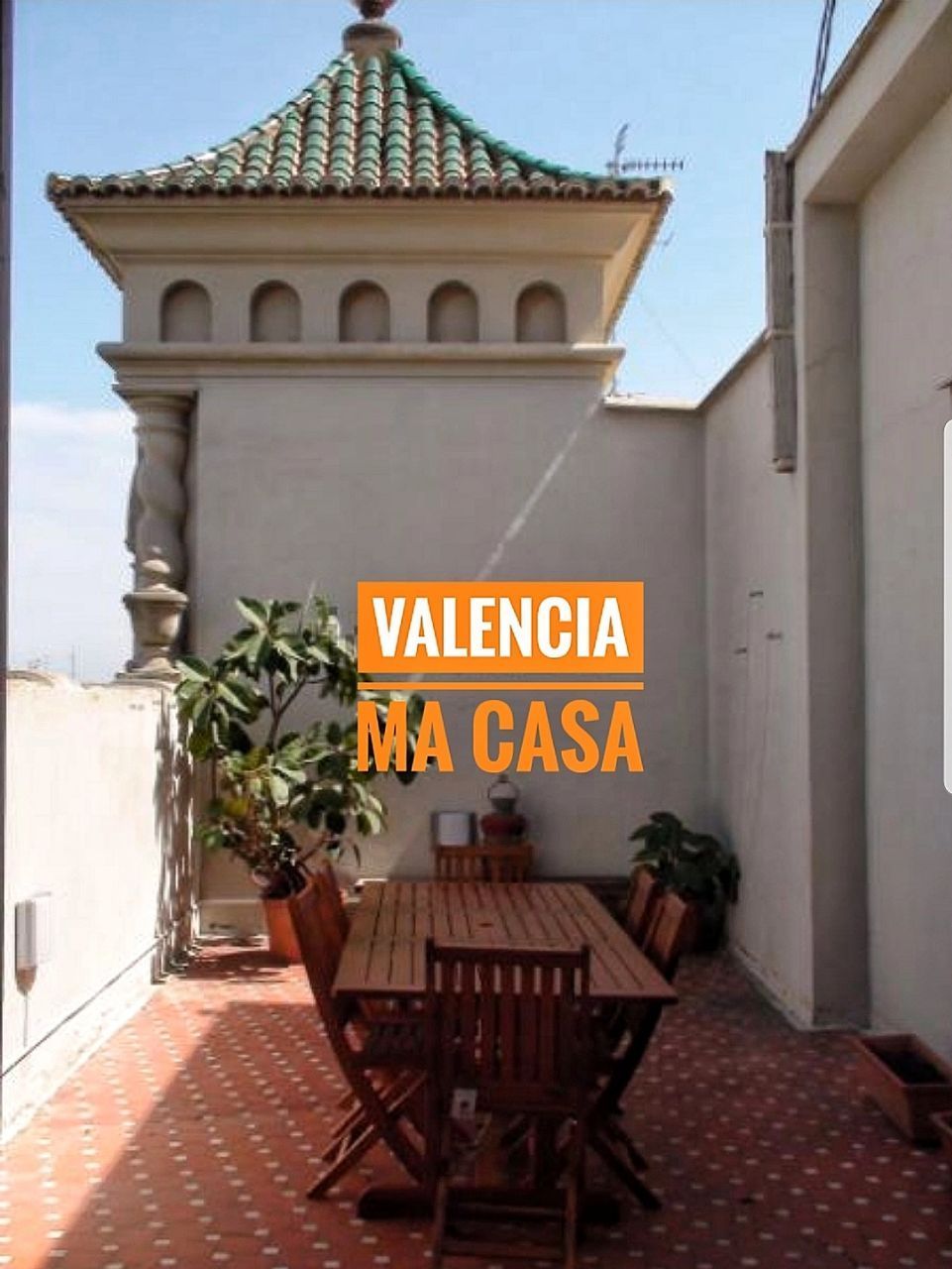 Exterior view of Attic to rent in  Valencia Capital  with Air Conditioner, Heating and Terrace