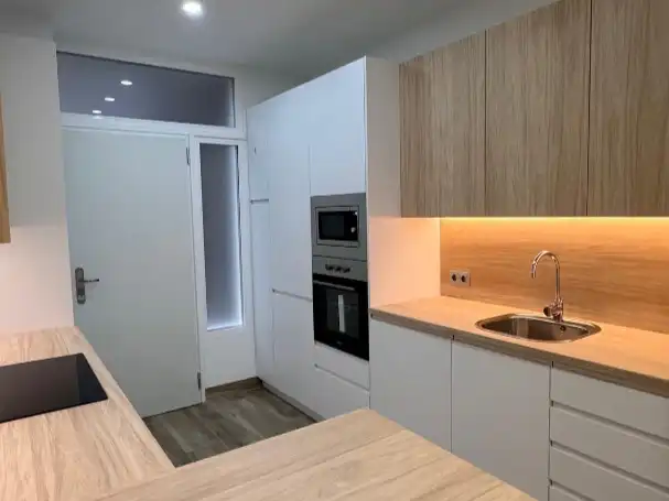 Cocina de Piso en venta en Alcorcón con Aire acondicionado y Terraza