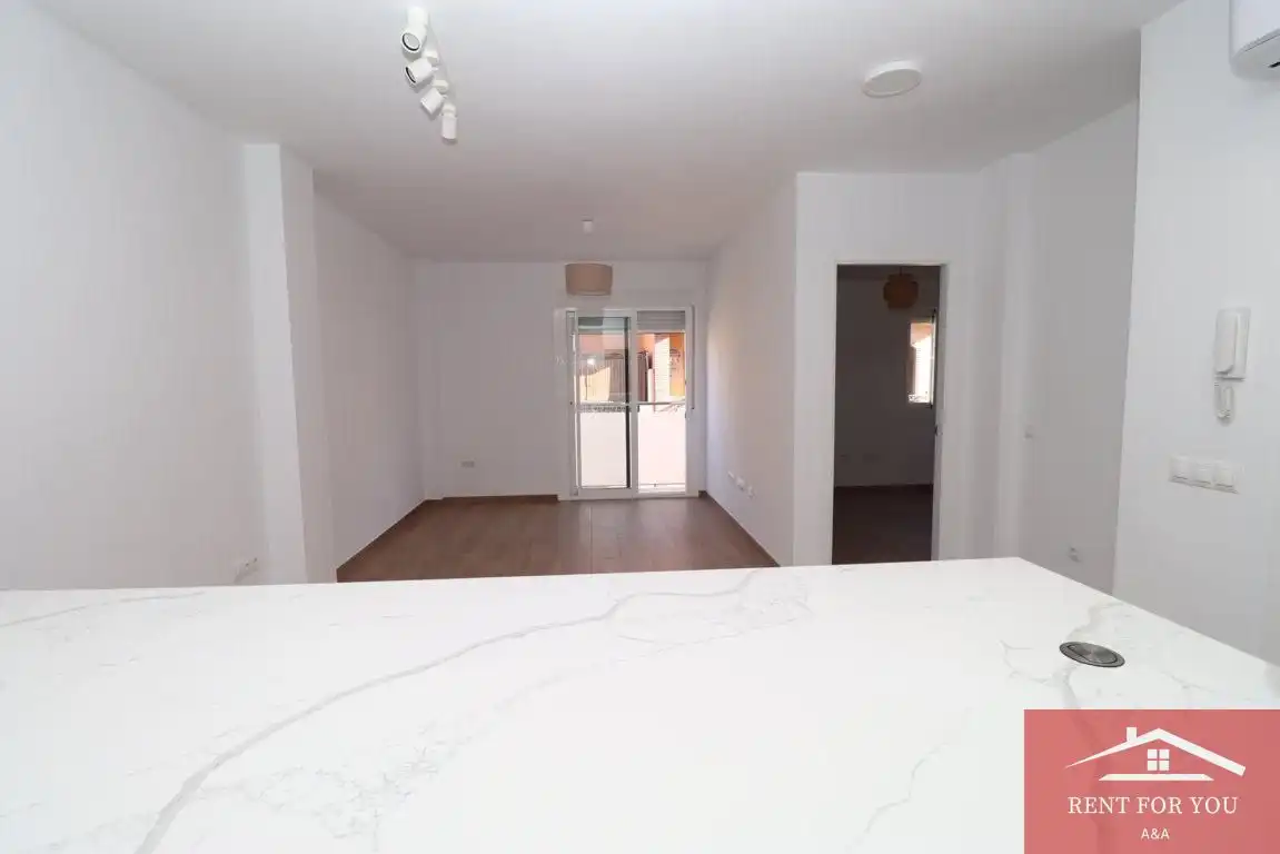 Appartamento con ascensore in affitto a Cártama pueblo, imagen 3