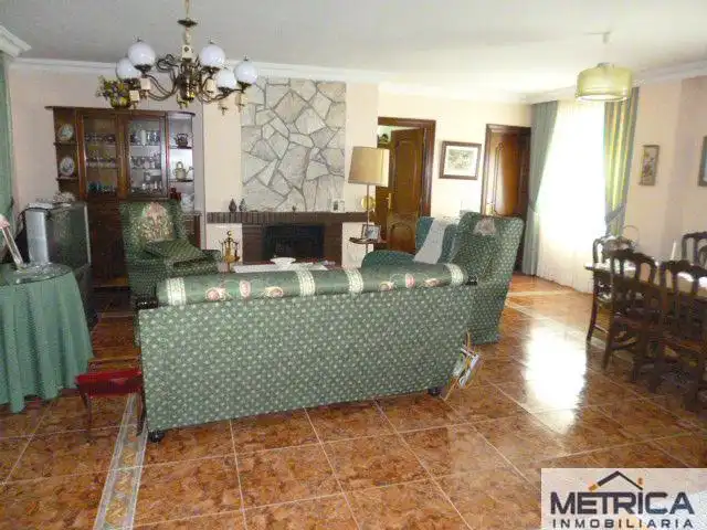 Casa o xalet en venda a Castellanos de Villiquera