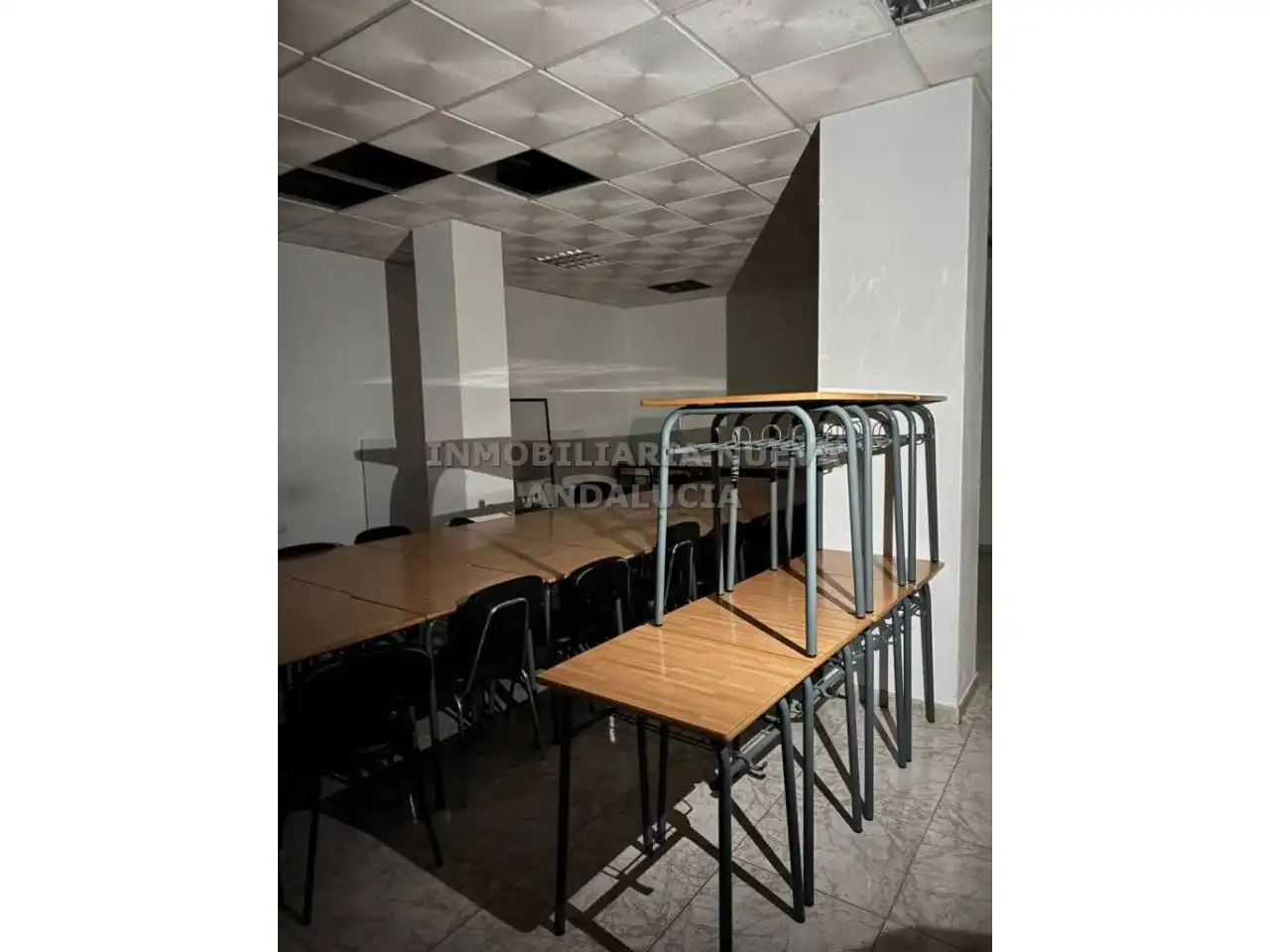 Local comercial de lloguer a Nueva Andalucía, imagen 7
