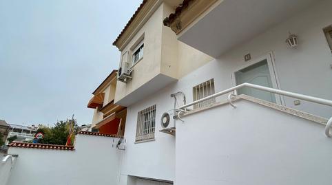 Foto 4 de Casa o xalet en venda a Calle Eugenio Mirón Monroy, Miralvalle - Av. Virgen del Puerto - La Data, Cáceres