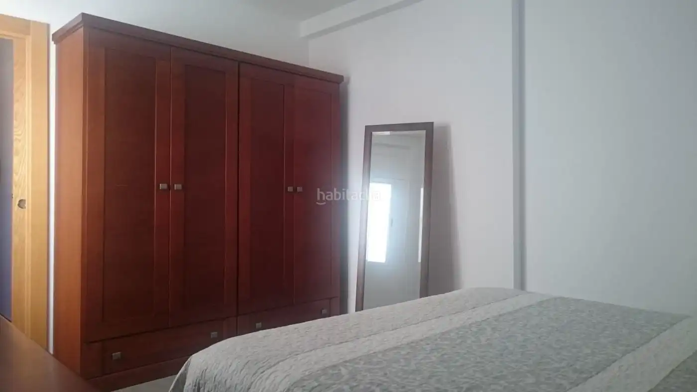 Piso en venta en Ronda de Priego 2