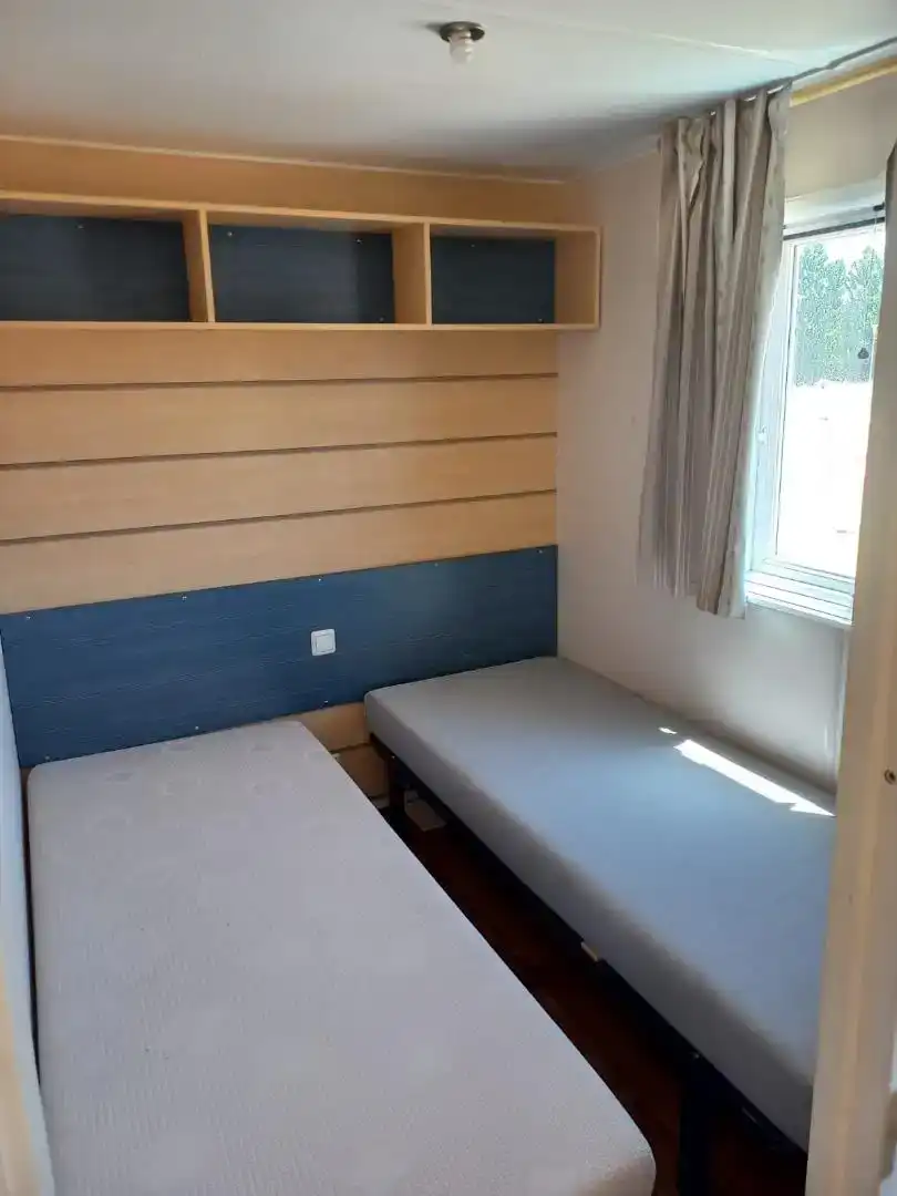 Habitación de Planta baja en venta en Cuenca Capital con Aire acondicionado