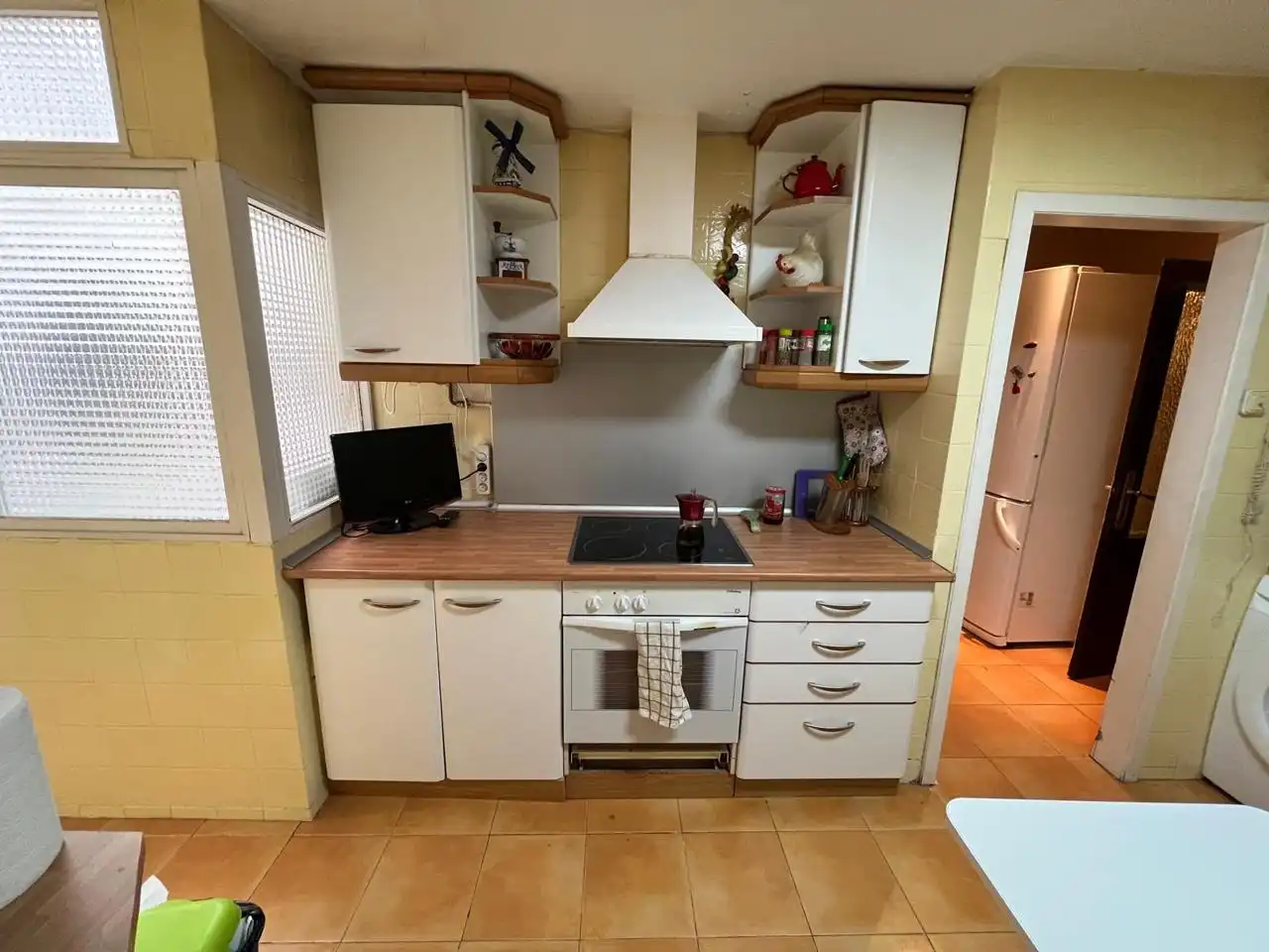 Kitchen of Flat for sale in Zaragoza  with Heating, Parquet flooring and Terrace