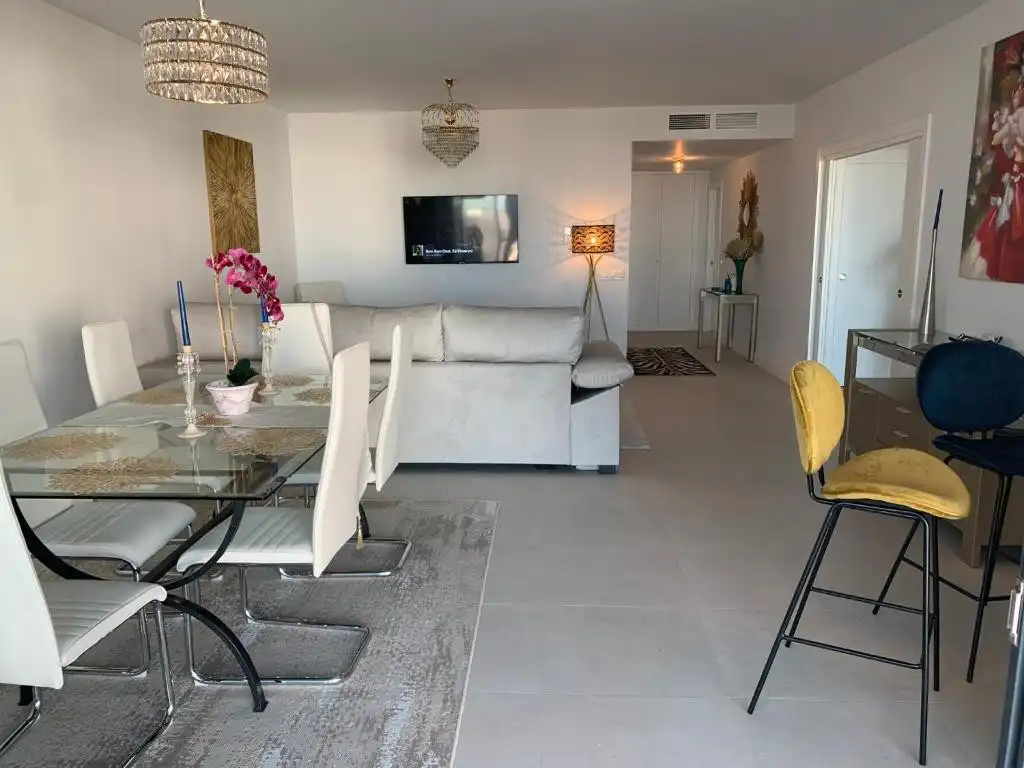 Apartamento de alquiler en VILLAS DEL MEDITERRANEO, 77, Puerto de Estepona