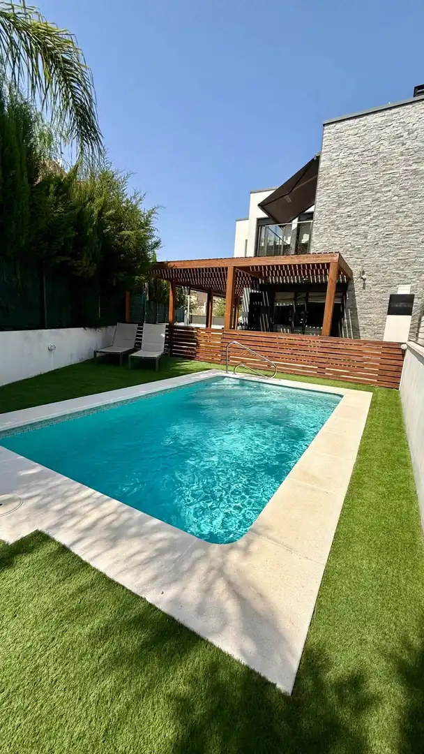 Casa bifamiliare con piscina in vendita a Carrer MANUEL BERGES, imagen 16