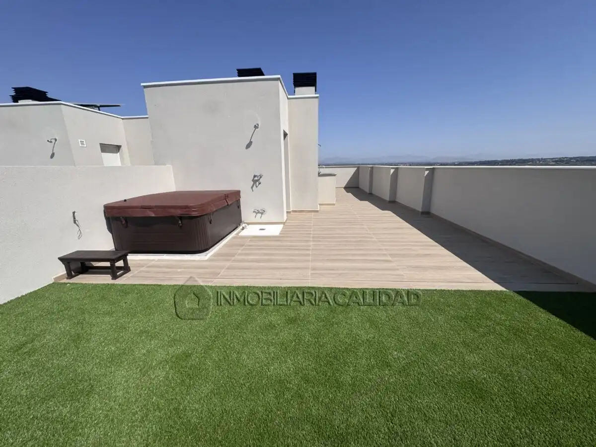 Terraza de Piso en venta en Santa Pola con Calefacción, Trastero y Piscina