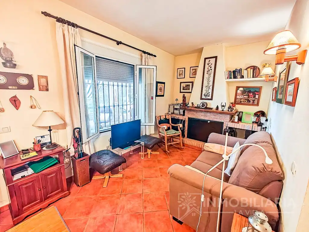 Country house with pool for sale in Poligono 8 Paraje 54 Lomilla Bueyes, imagen 4