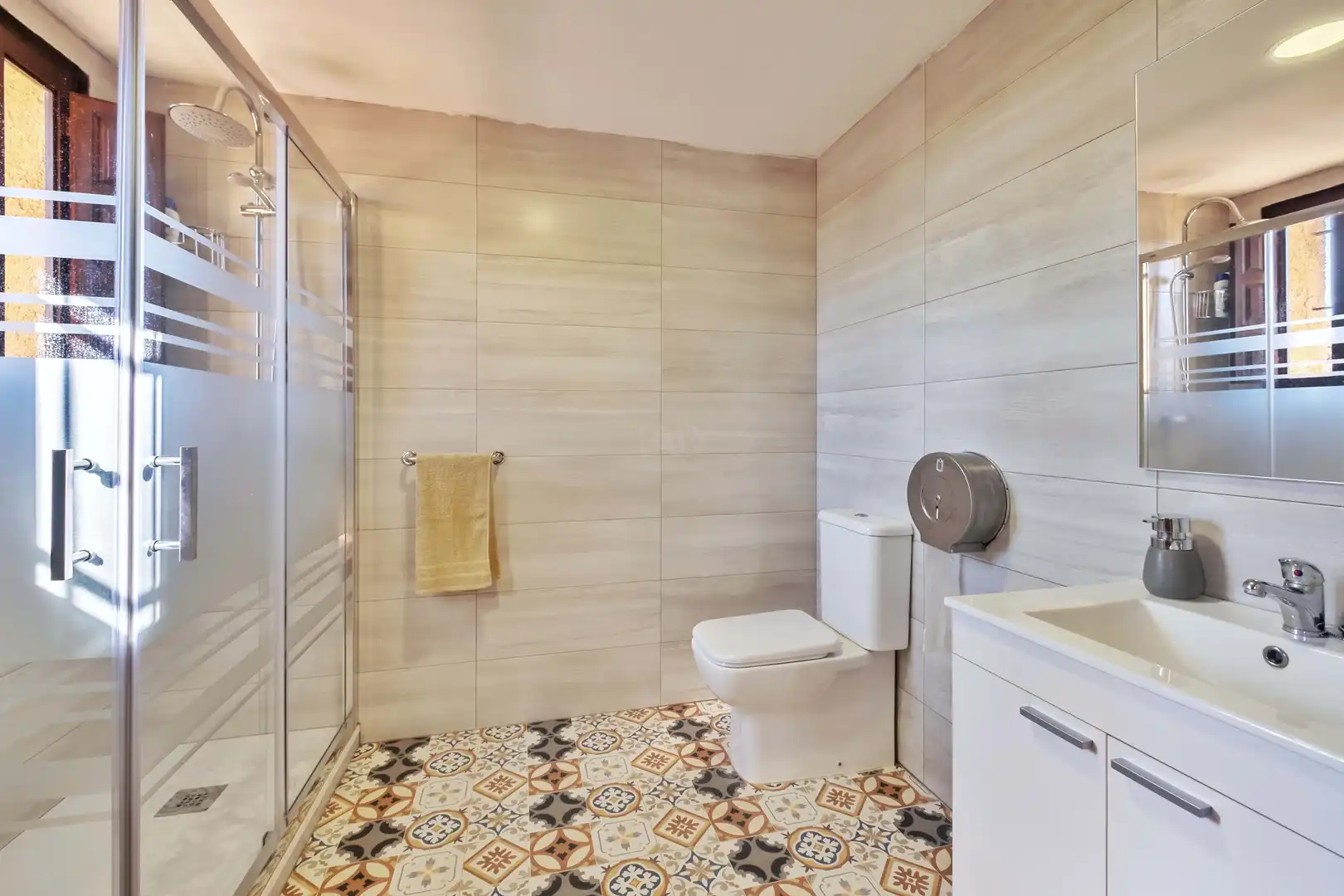 Baño de Finca rústica en venta en Bigues i Riells del Fai con Aire acondicionado y Calefacción