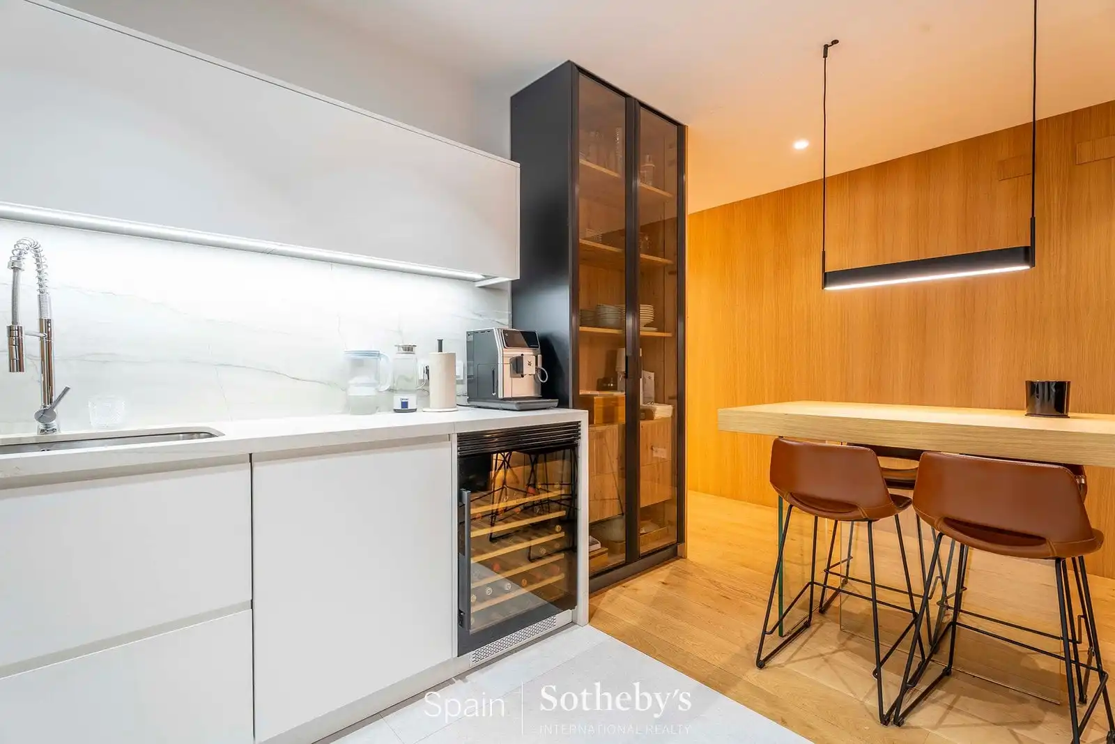 Cuina de Apartament en venda en Madrid amb Aire condicionat i Calefacció