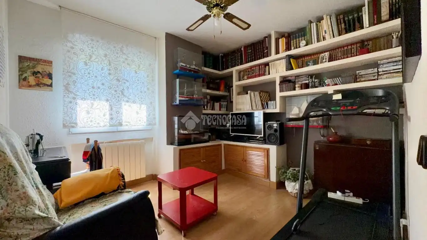 Living room of Flat for sale in Madrid  with Air Conditioner, Heating and Terrace