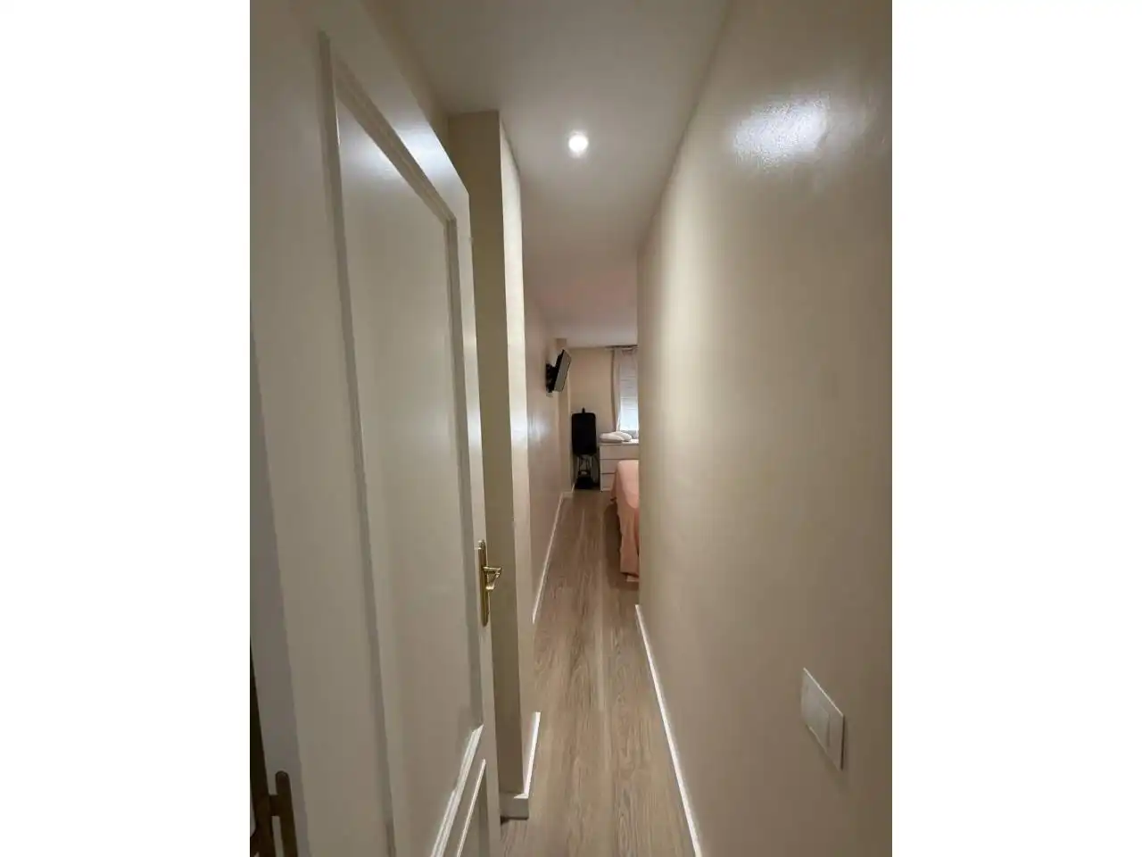 Flat for sale in Camas  with Air Conditioner, Heating and Parquet flooring