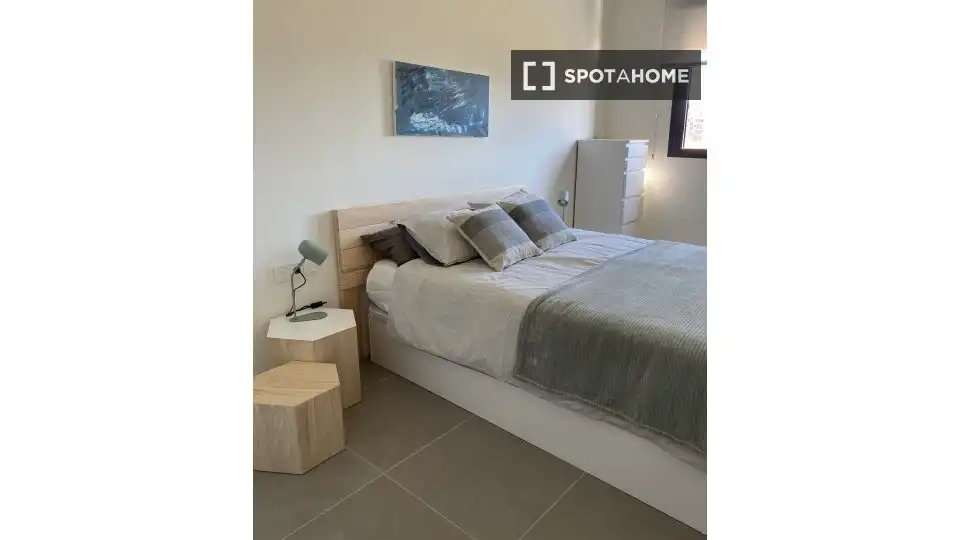Habitació a Paseo Marítimo Oeste - Pacífico