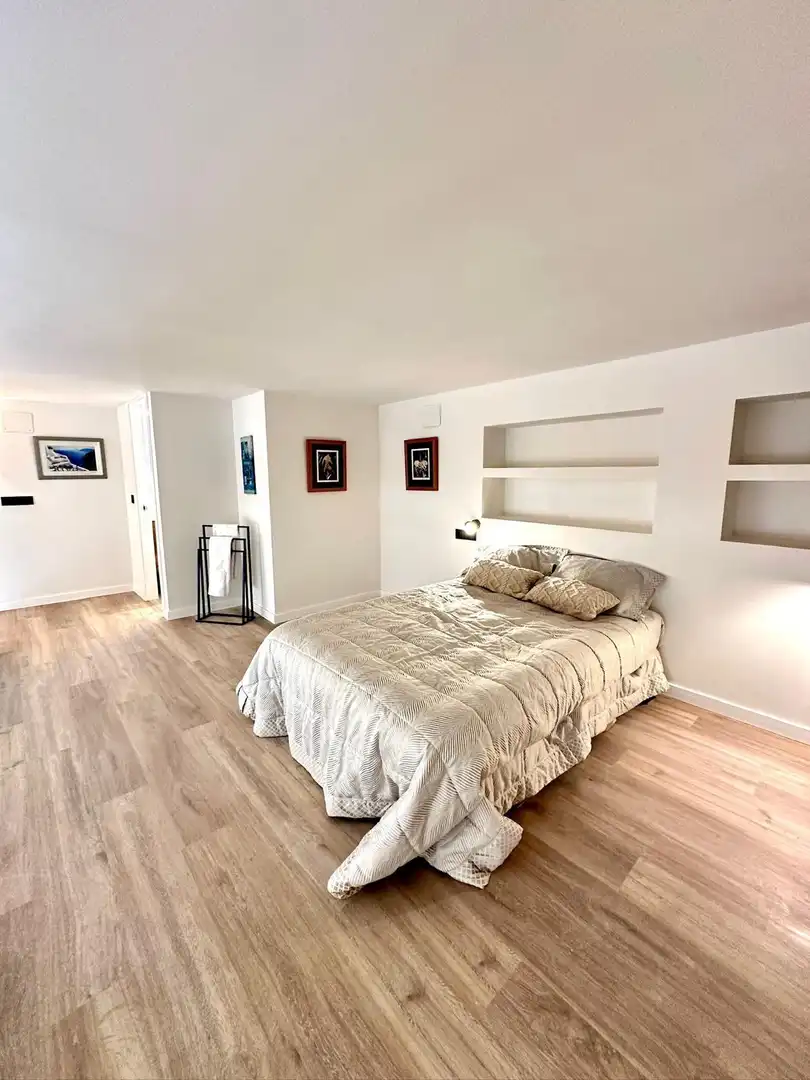 Dormitori de Loft en venda en Montgat amb Aire condicionat i Moblat