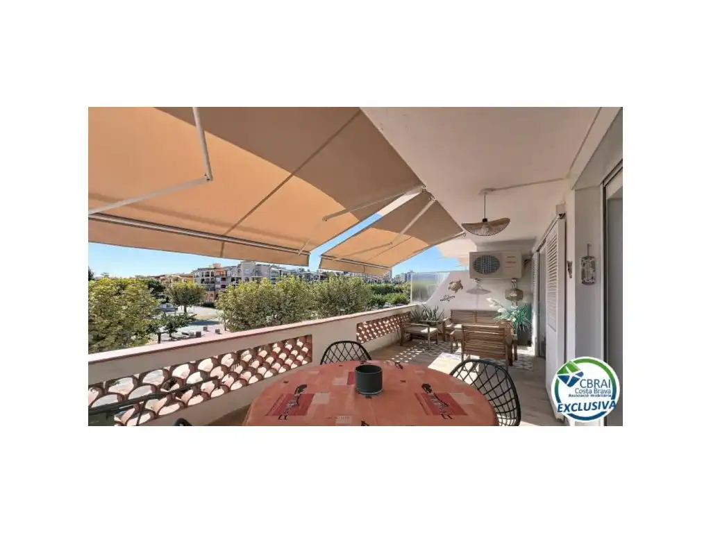 Piso en venta en Sector Sant Mori 8