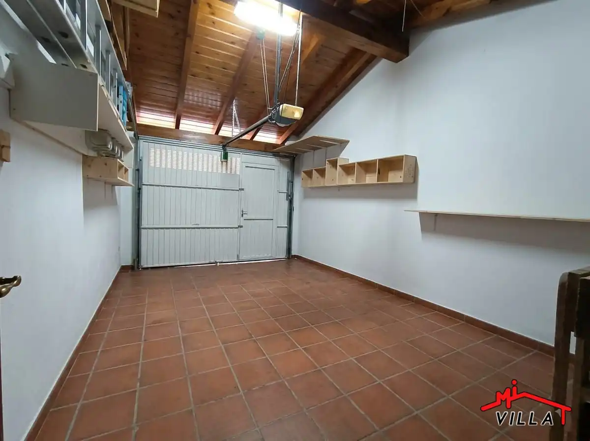 Casa o chalet en venta en Voto con Calefacción, Terraza y Trastero