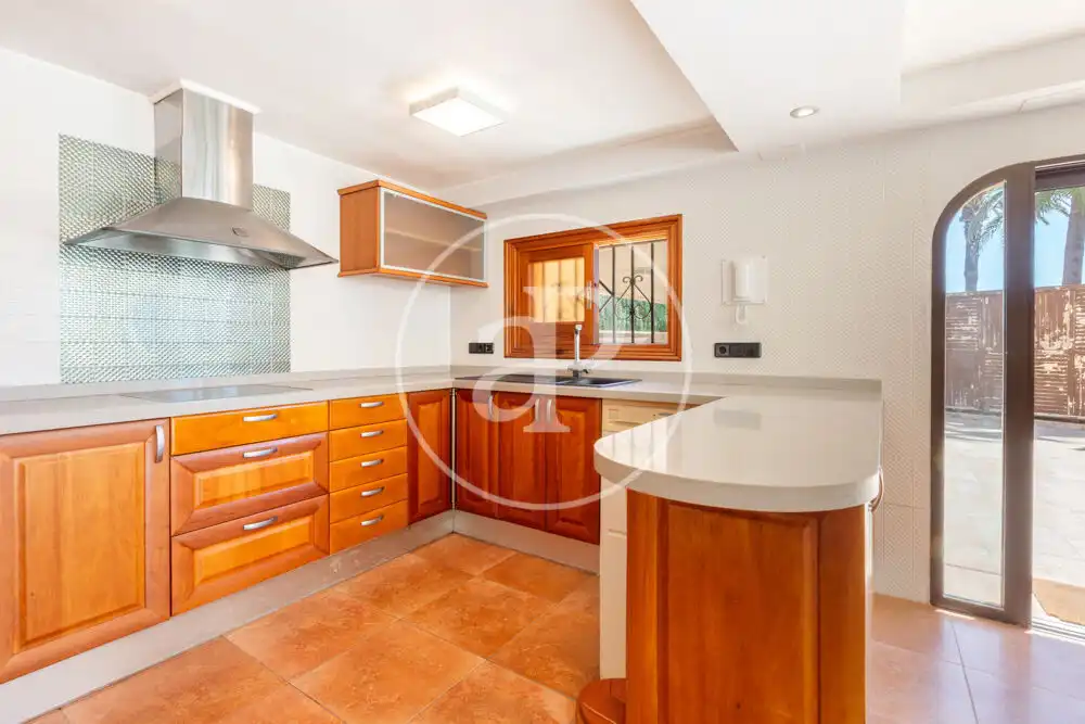 Cocina de Casa o chalet de alquiler en La Pobla de Farnals con Aire acondicionado, Calefacción y Jardín privado