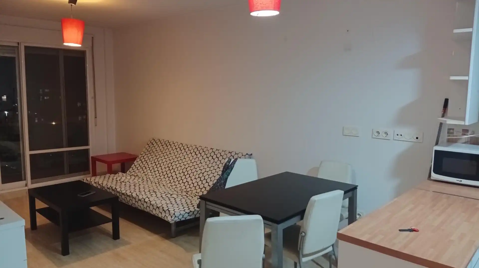 Sala de estar de Apartamento de alquiler en Murcia con Calefacción, Trastero y Amueblado