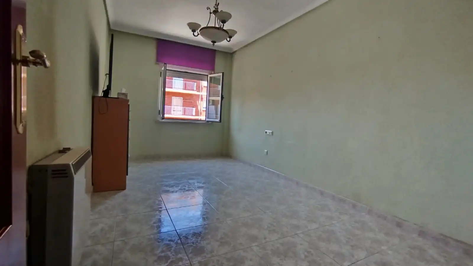 Sala d'estar de Pis en venda en Salamanca amb Calefacció, Traster i Balcó