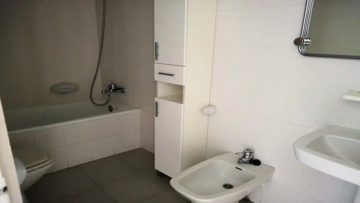 Bathroom of Flat for sale in Colera