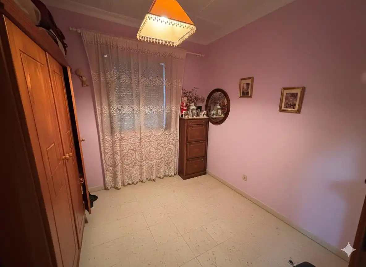 Bedroom of Flat for sale in La Línea de la Concepción