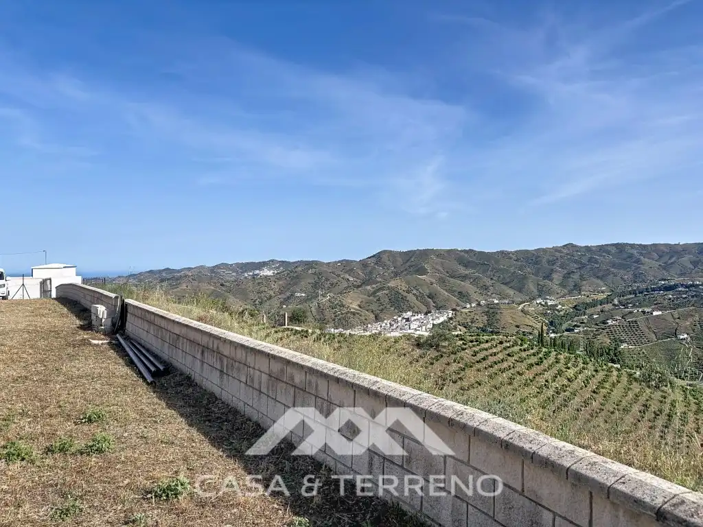Vista exterior de Casa o xalet de lloguer en Almáchar amb Aire condicionat, Terrassa i Rentadora