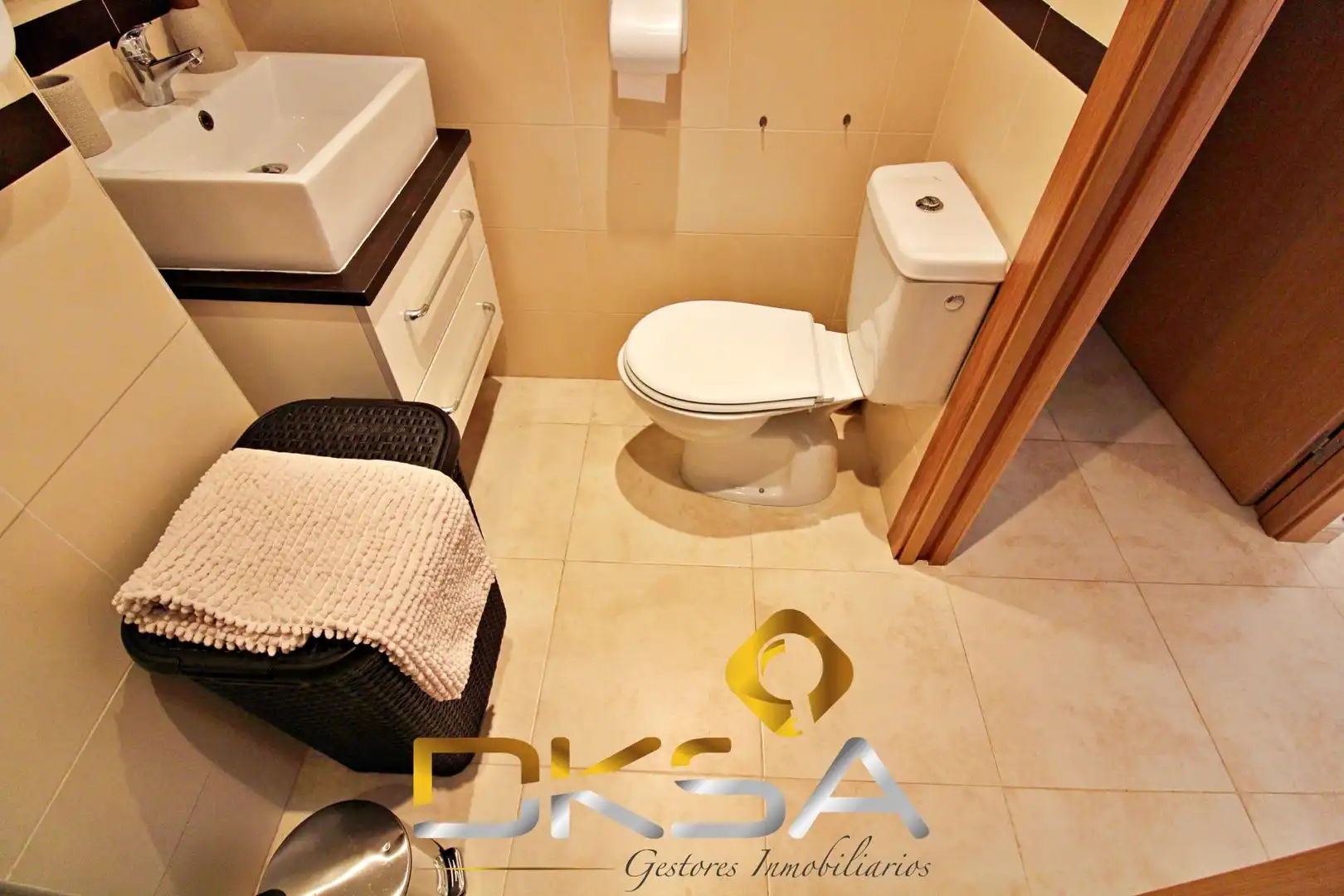 Bathroom of Apartments for rent in Oropesa del Mar / Orpesa  with Air Conditioner, Heating and Private garden