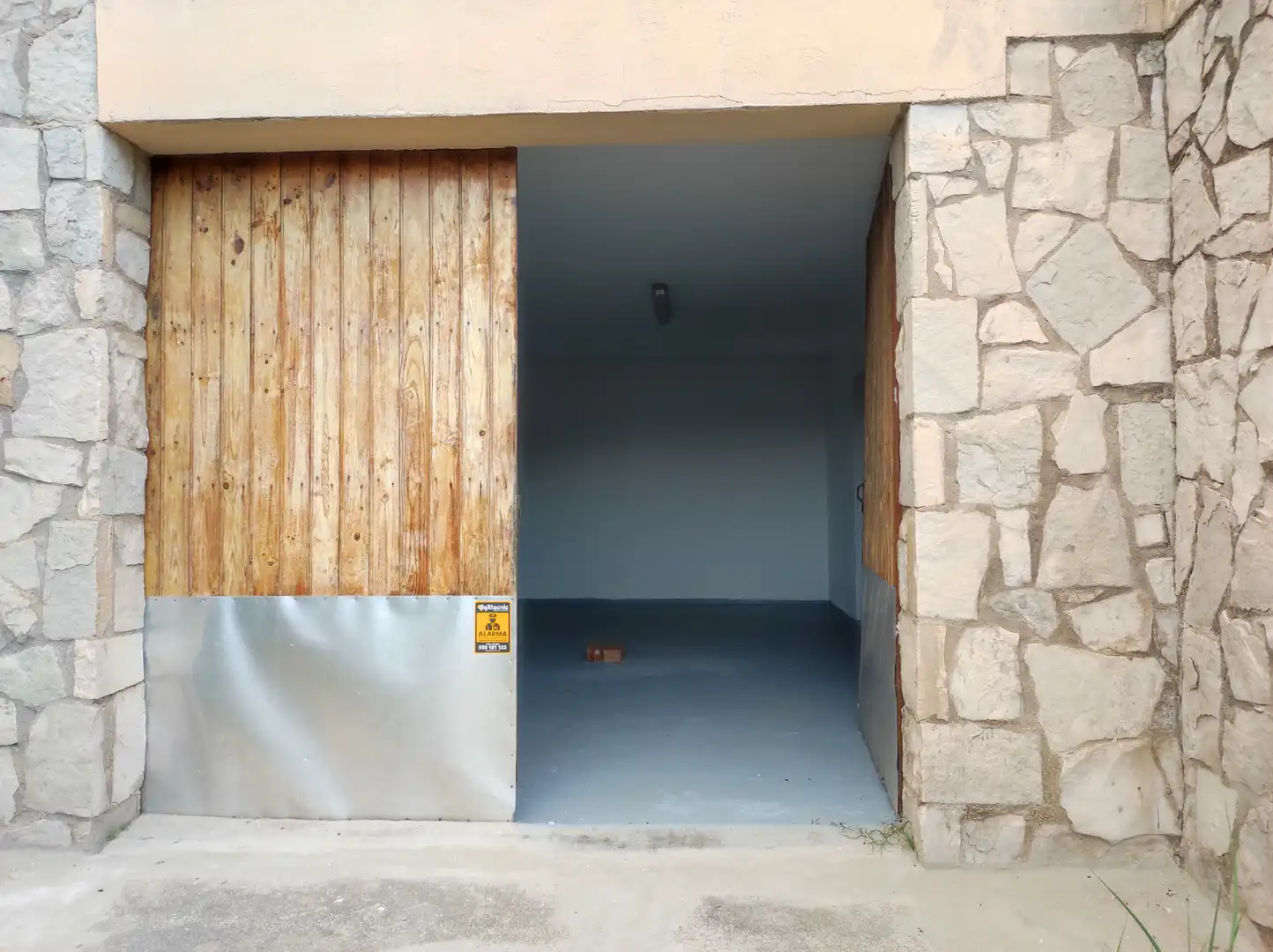 Casa o xalet en venda en Sant Llorenç d'Hortons amb Jardí privat, Terrassa i Traster