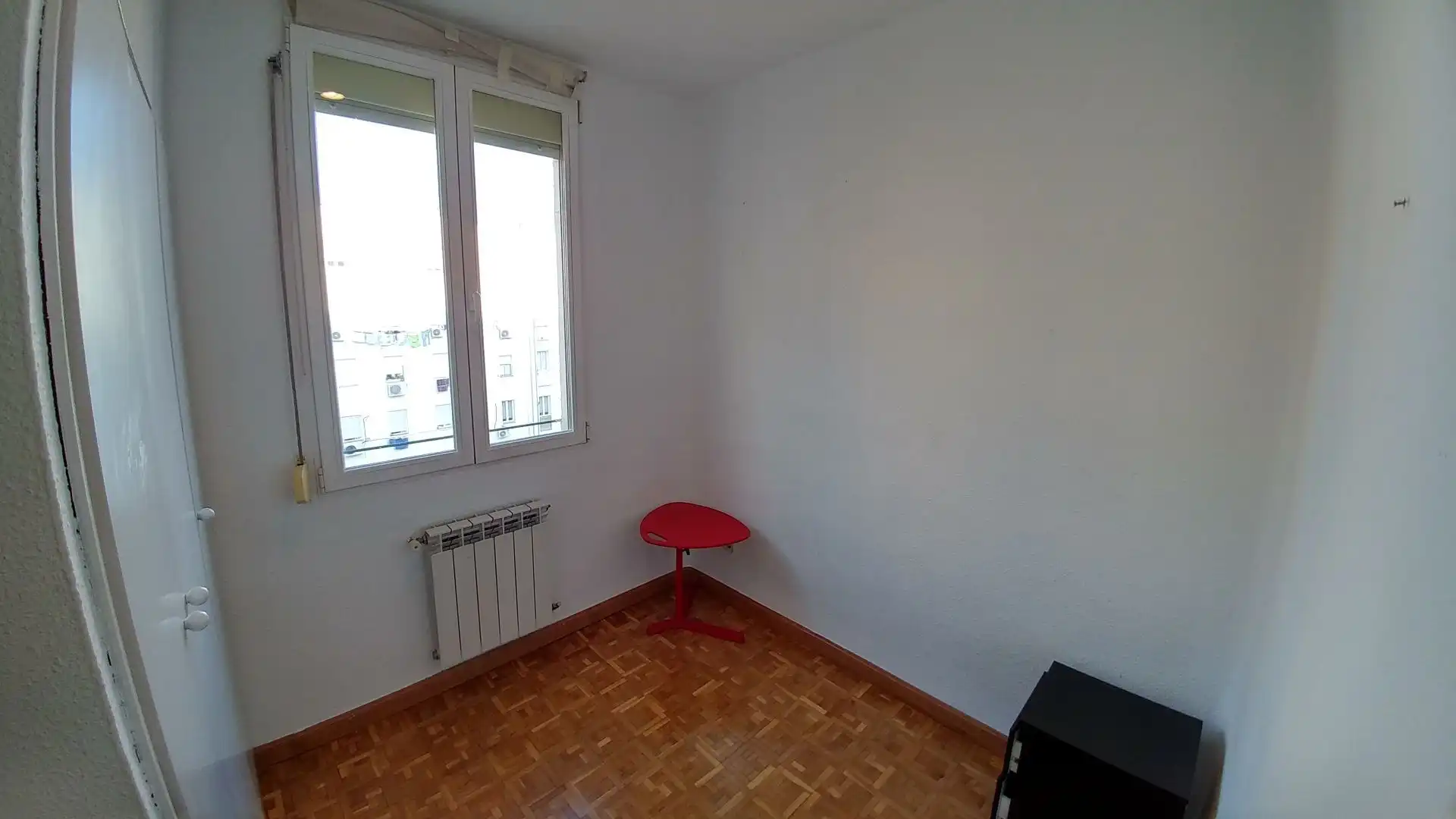 Bedroom of Flat for rent in Madrid  with Air Conditioner and Heating