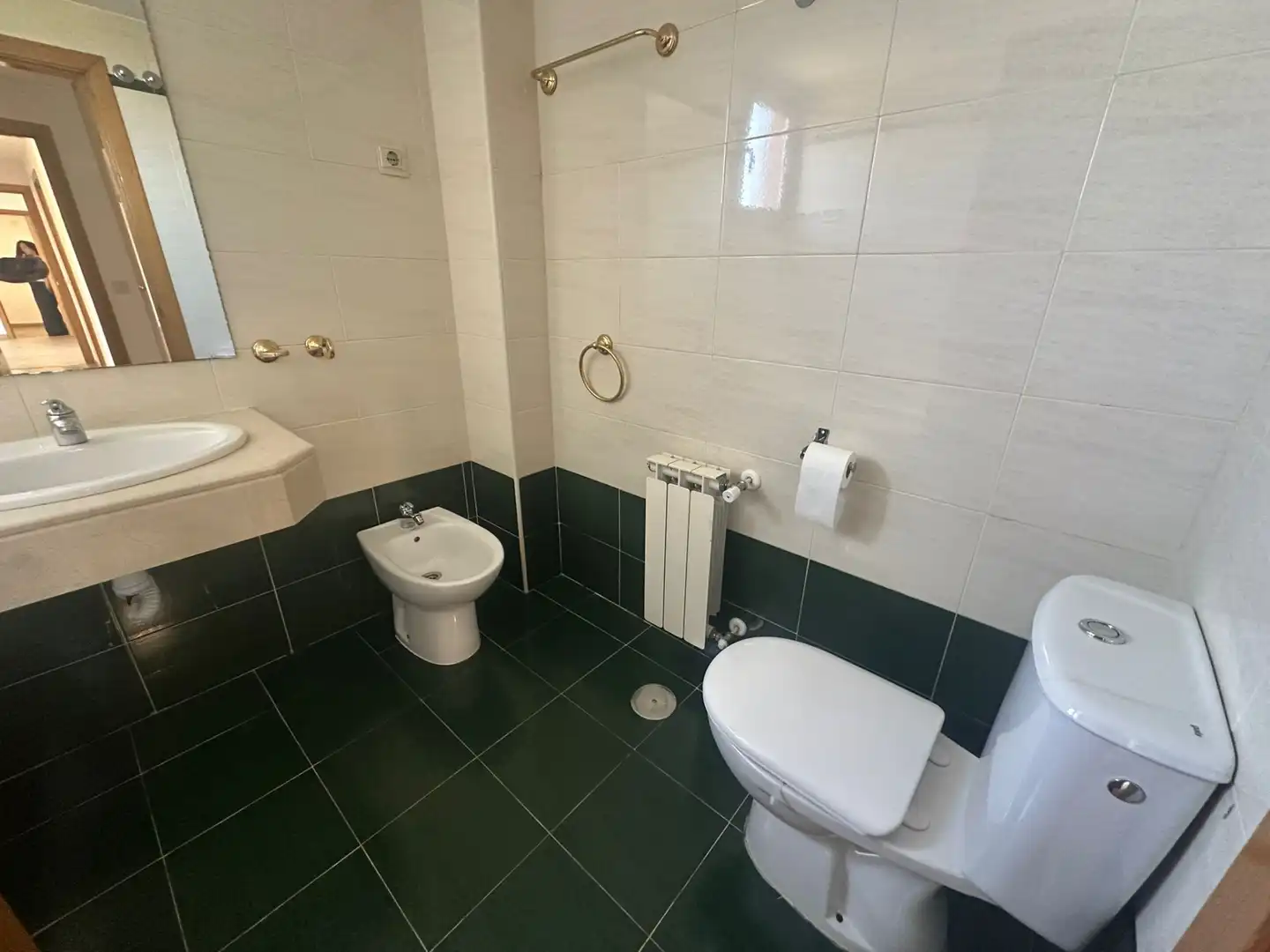 Baño de Piso de alquiler en Arganda del Rey con Calefacción, Terraza y Trastero