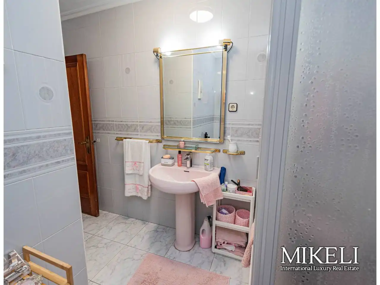Baño de Piso en venta en Santander con Calefacción y Parquet