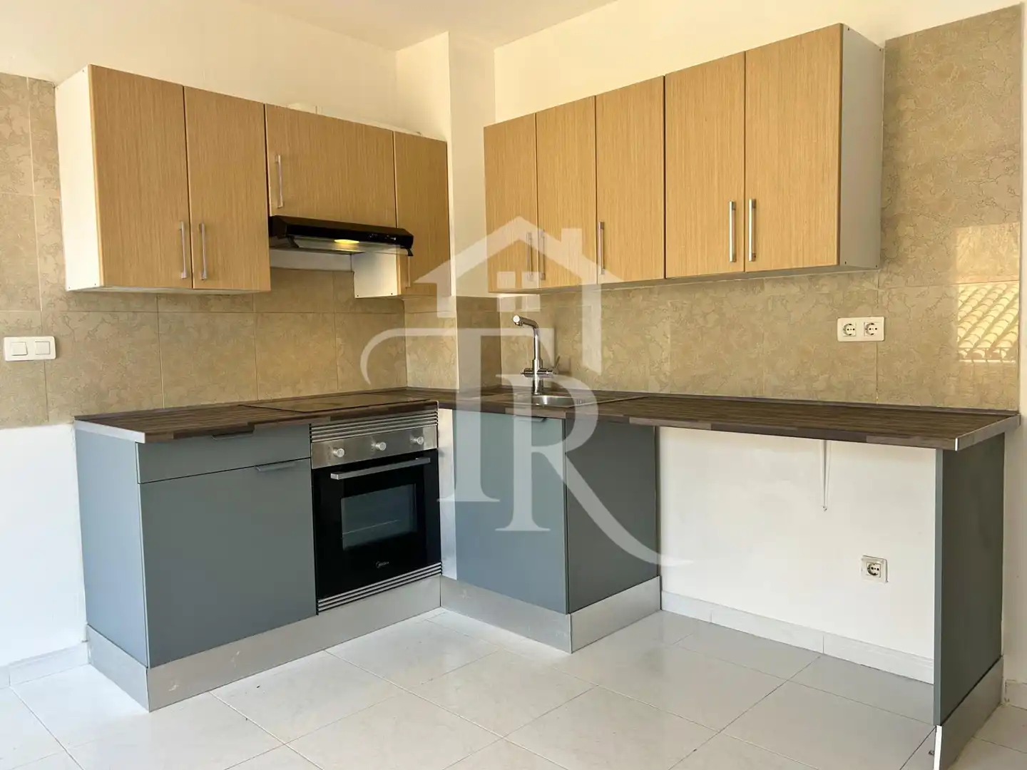 Küche von Wohnung zum Verkauf in El Pla de Santa Maria mit Abstellraum