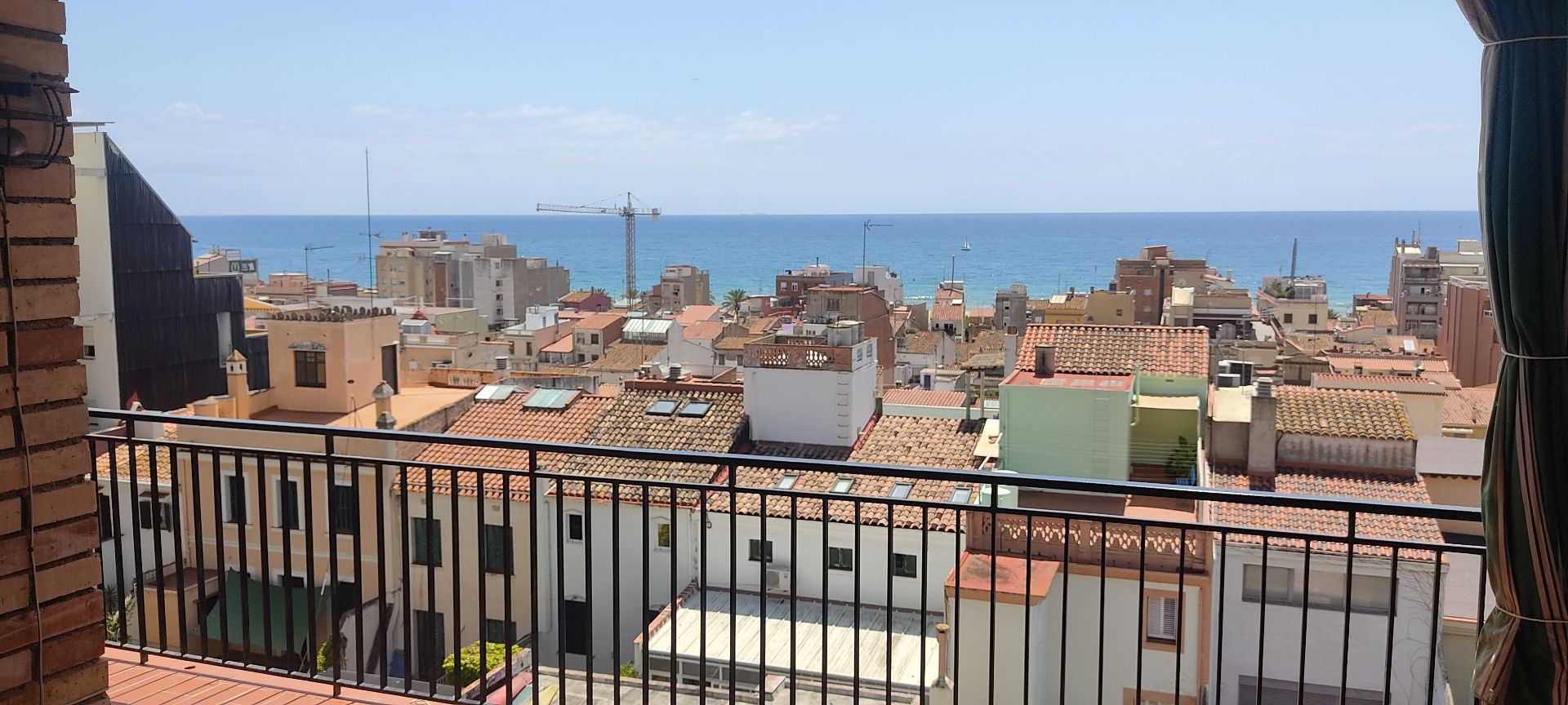 Vista exterior de Pis de lloguer en El Masnou amb Terrassa