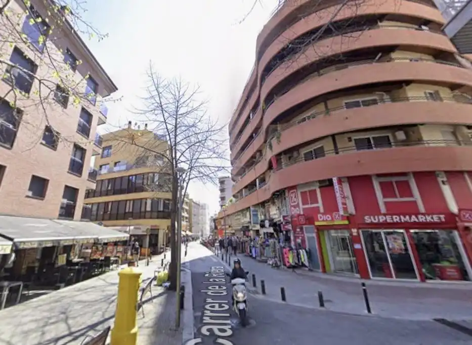 Appartamento con terrazza in vendita a RIERA