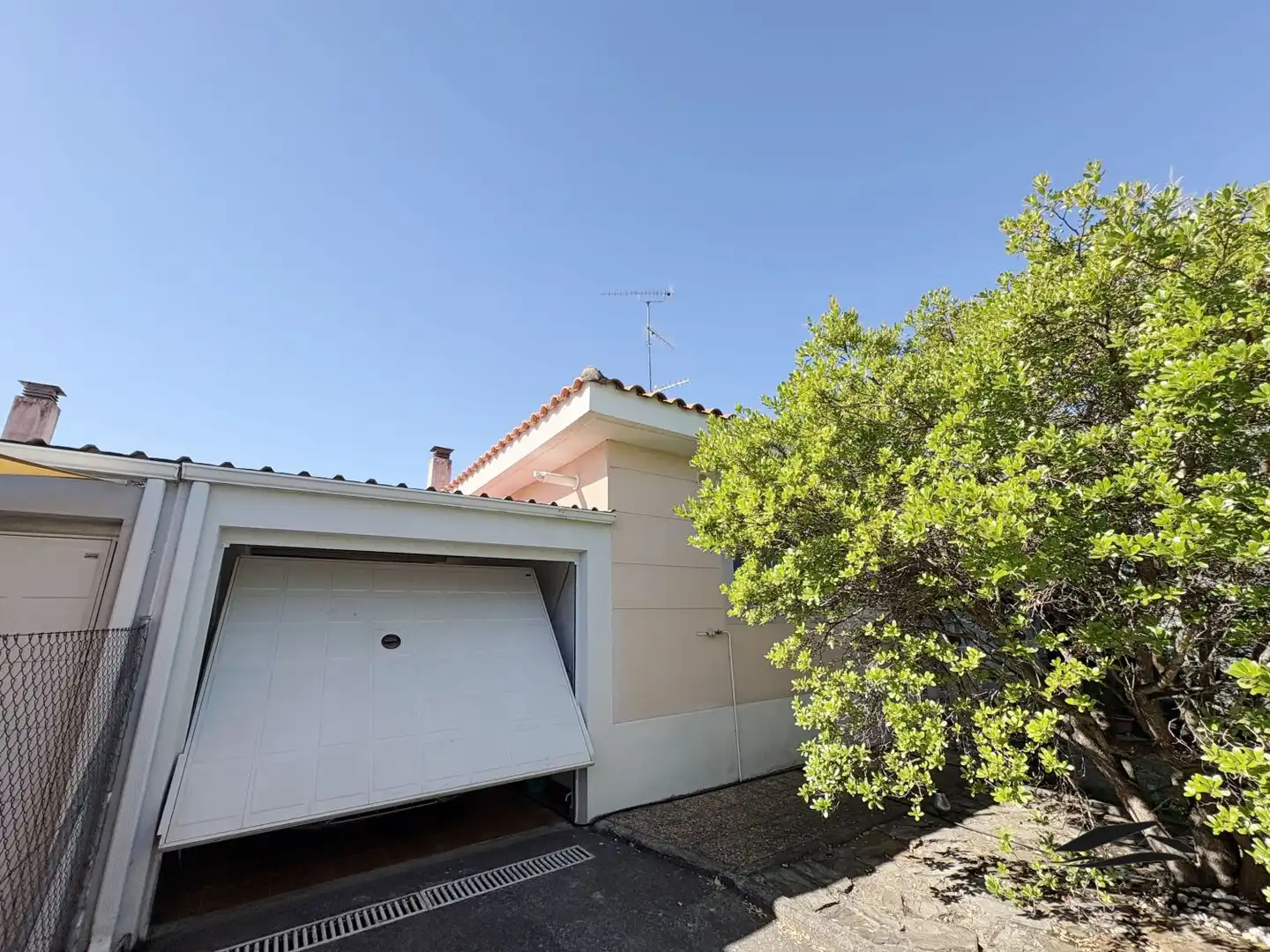 Vista exterior de Casa o chalet en venta en Terradillos con Calefacción, Jardín privado y Terraza