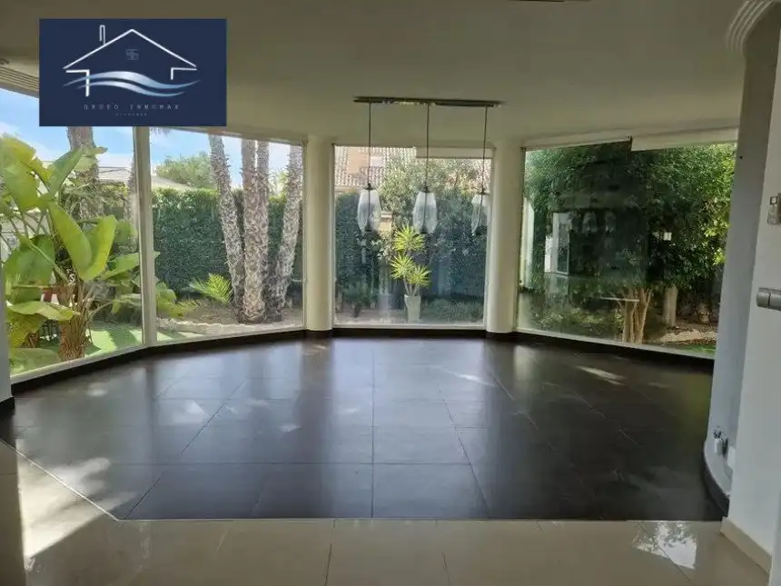 Menjador de Casa o xalet en venda en Mutxamel amb Aire condicionat, Calefacció i Jardí privat