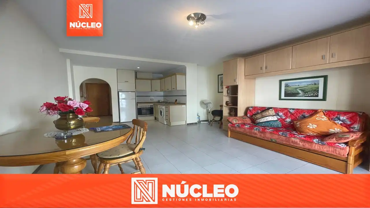 Außenansicht von Wohnung zum Verkauf in Torrevieja mit Terrasse, Möbliert und Ofen