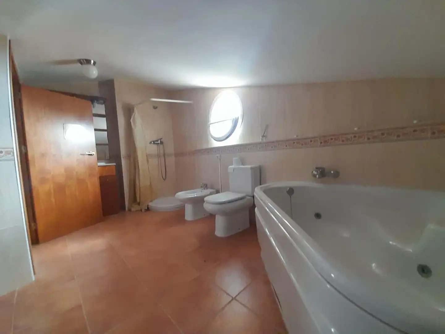 Bany de Casa o xalet en venda en Canet de Mar amb Aire condicionat, Jardí privat i Terrassa