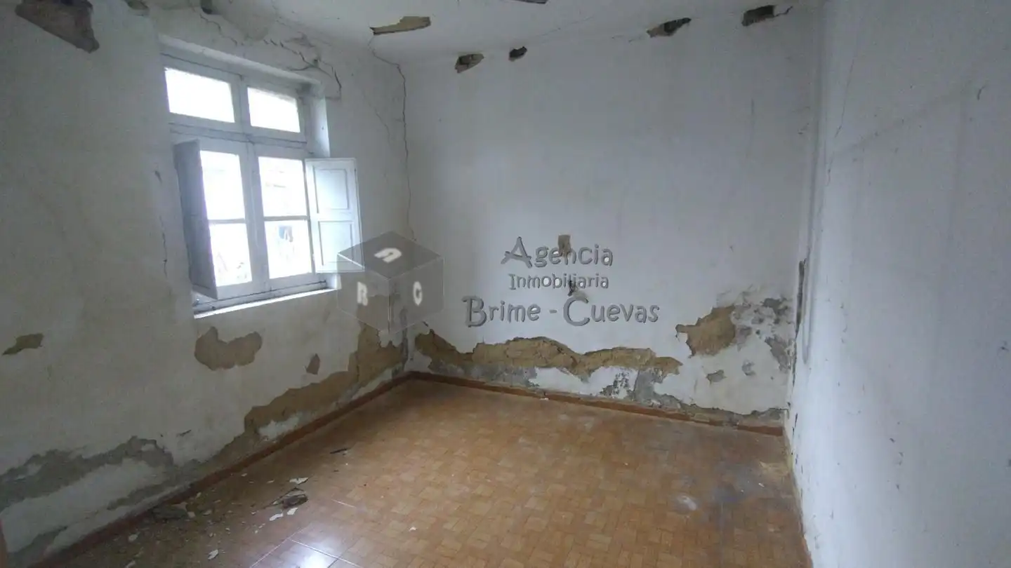 Ground floor for sale in San Martín del Rey Aurelio  with Private garden
