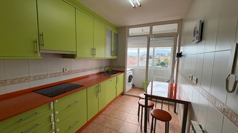 Foto 2 de Piso de alquiler en Praza Asilo, Piñeiros- Freixeiro, Narón