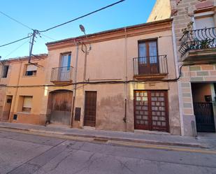 Vista exterior de Casa adosada en venda en Breda amb Balcó