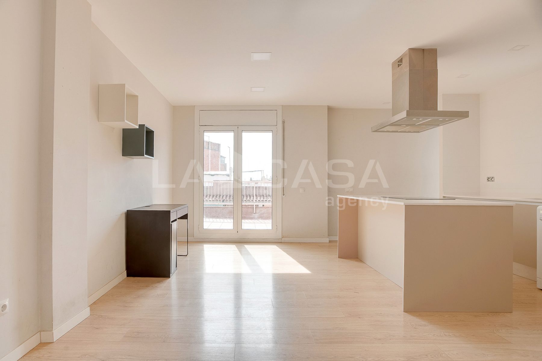 Habitación de Ático en venta en L'Hospitalet de Llobregat con Terraza