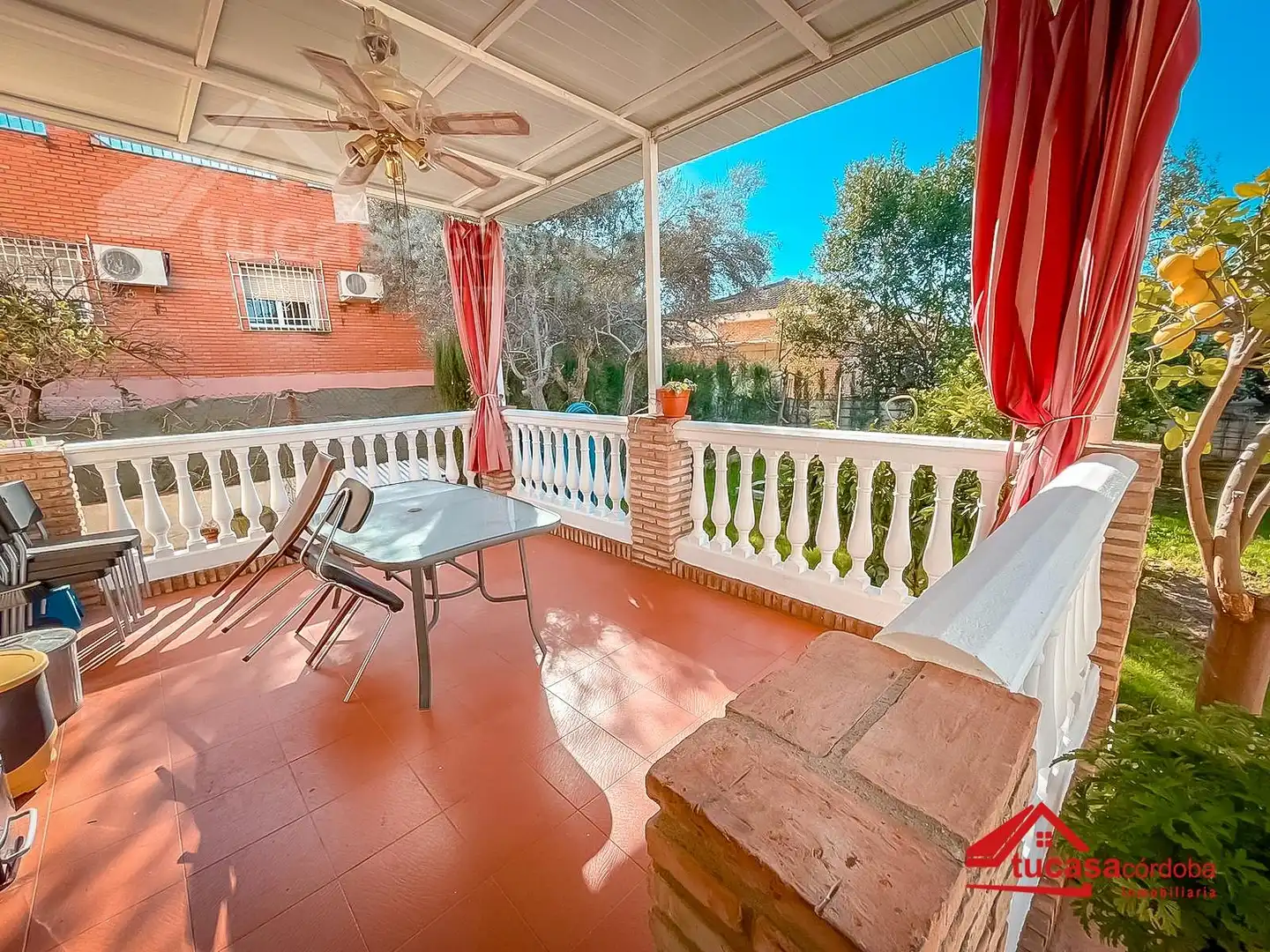 Casa rústica amb jardí en venda a Periurbano Oeste - Sierra, imagen 2